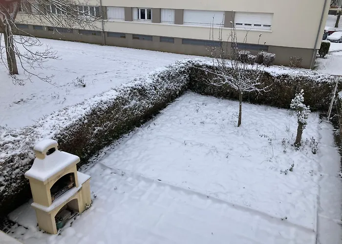 Maison Familiale Avec Jardin - 5 בית נופש *