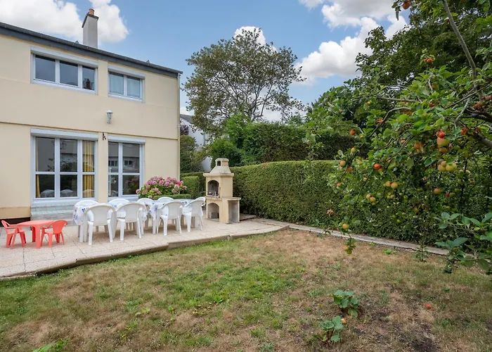 Maison Familiale Avec Jardin - 5 Feriehus